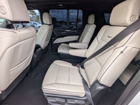 Used 2023 Cadillac Escalade ESV Sport w/ Touring Package image 14