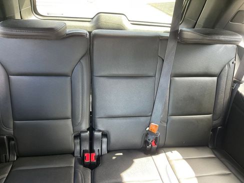 Used 2022 Chevrolet Tahoe High Country image 14