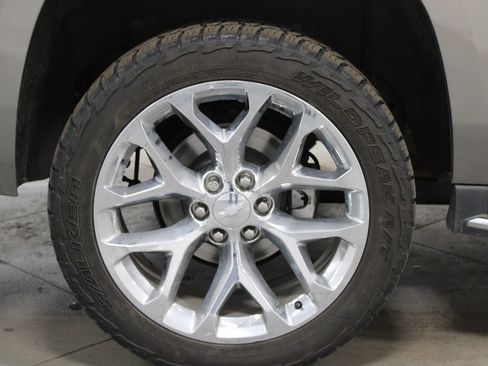 Used 2019 Chevrolet Suburban Premier w/ Max Trailering Package image 14