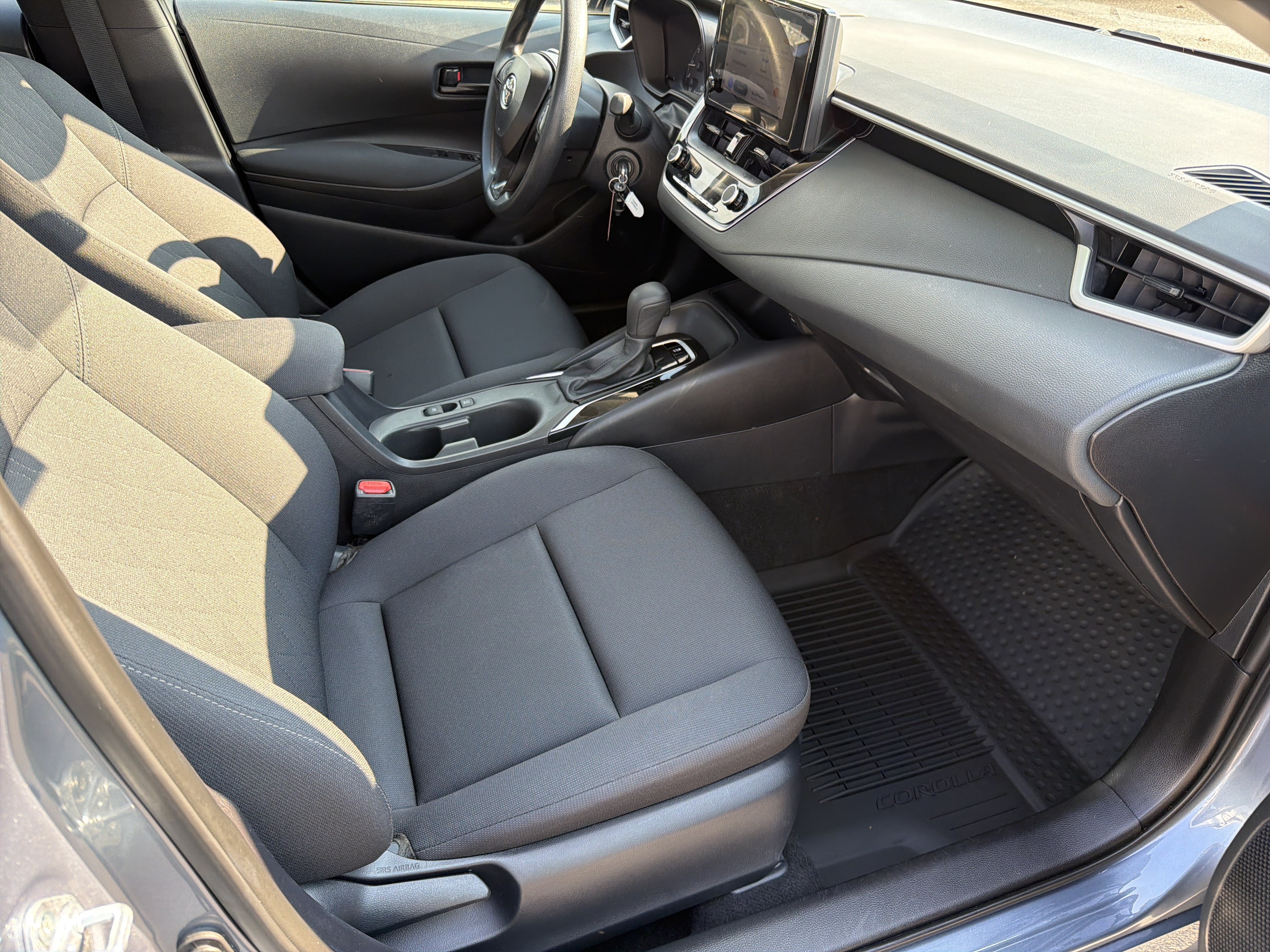 Certified 2025 Toyota Corolla LE FWD image 24