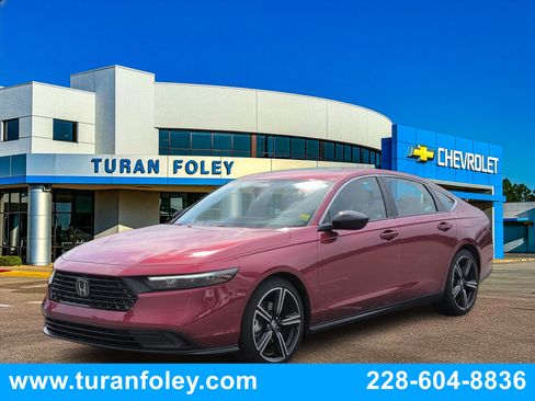 Used 2024 Honda Accord Sport image 1