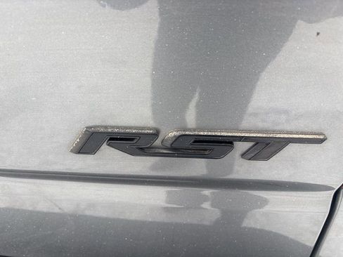 Used 2022 Chevrolet Silverado 1500 RST image 8