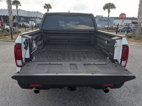 Used 2023 Honda Ridgeline Sport image 13