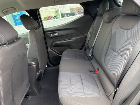 New 2027 Chevrolet Bolt LT w/ Comfort Package FWD image 13