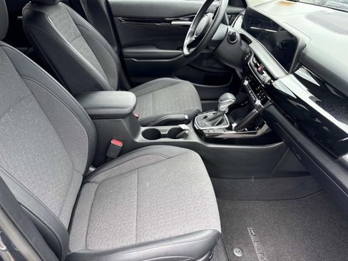 Used 2025 Kia Seltos S FWD image 18