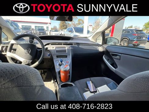 Used 2012 Toyota Prius Three image 5