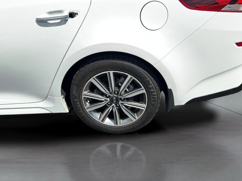 Used 2019 Kia Optima EX FWD image 37
