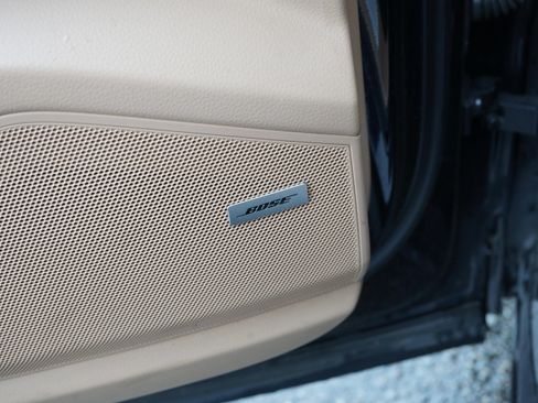 Used 2021 Porsche Cayenne AWD/4WD image 15