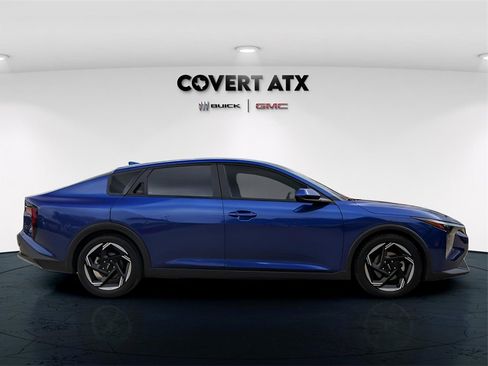 Used 2025 Kia K4 EX image 8