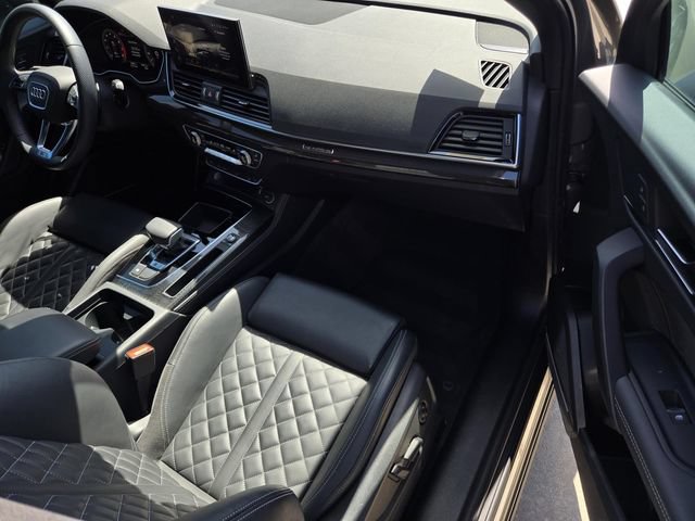 Used 2024 Audi SQ5 Premium Plus AWD/4WD image 7