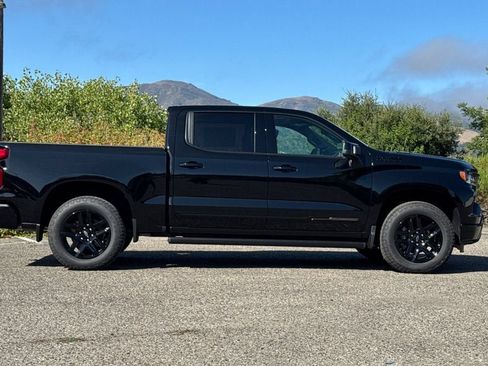 New 2026 Chevrolet Silverado 1500 High Country w/ Midnight Edition AWD/4WD image 3