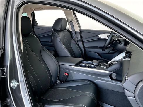 Used 2025 Acura TLX w/ Technology Package FWD image 10