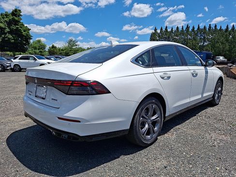 New 2026 Honda Accord EX-L image 4