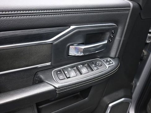 Used 2024 RAM 3500 Laramie w/ Night Edition image 18