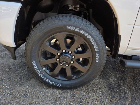 New 2026 RAM 2500 Tradesman AWD/4WD image 22