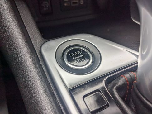 Used 2024 Nissan Sentra SR FWD image 19