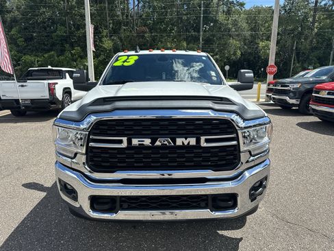 Used 2023 RAM 3500 Big Horn w/ Level 1 Equipment Group AWD/4WD image 11