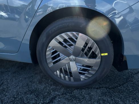 New 2026 Nissan Sentra SV FWD image 10