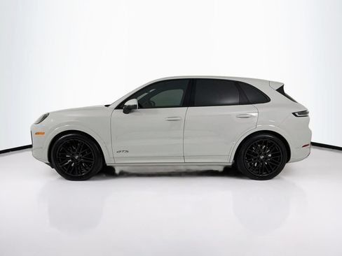 Certified 2025 Porsche Cayenne GTS AWD/4WD image 2