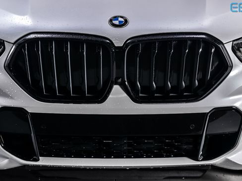 Used 2023 BMW X6 xDrive40i w/ M Sport Package image 9