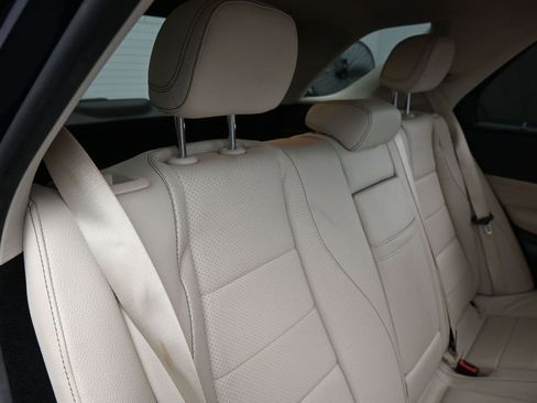 Used 2021 Mercedes-Benz GLE 350 image 46