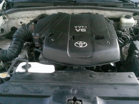 Used 2005 Toyota 4Runner SR5 image 23