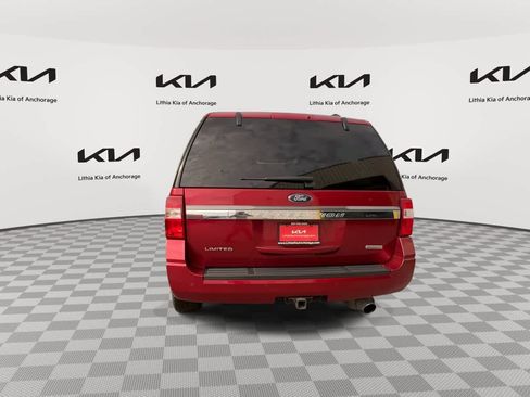 Used 2017 Ford Expedition Limited w/ Equipment Group 301A AWD/4WD image 7