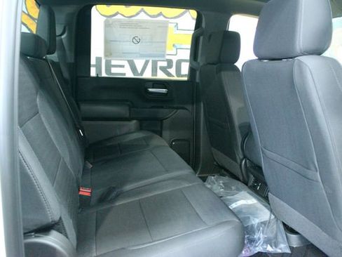 New 2026 Chevrolet Silverado 2500 Custom w/ Custom Value Package image 15