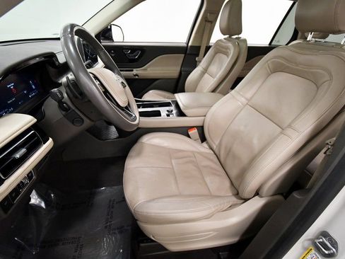 Used 2022 Lincoln Aviator Reserve w/ Elements Package Plus image 14