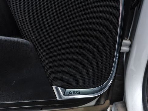 Used 2022 Cadillac Escalade Sport Platinum w/ Heavy-Duty Trailer Package image 30