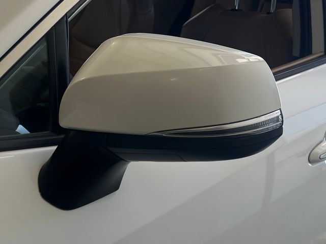 Used 2021 Toyota RAV4 Limited AWD/4WD image 13