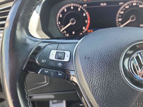 Used 2019 Volkswagen Tiguan SEL Premium R-Line AWD/4WD image 15