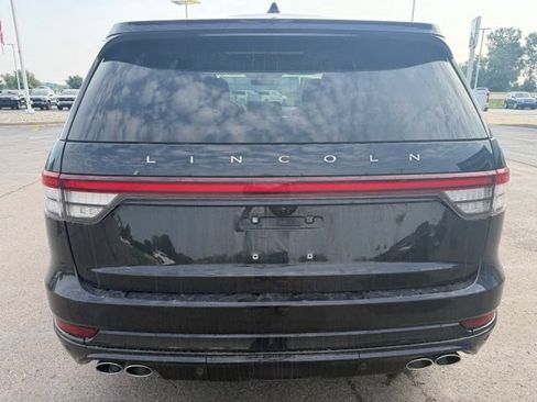 Used 2025 Lincoln Aviator AWD w/ Jet Appearance Package image 6