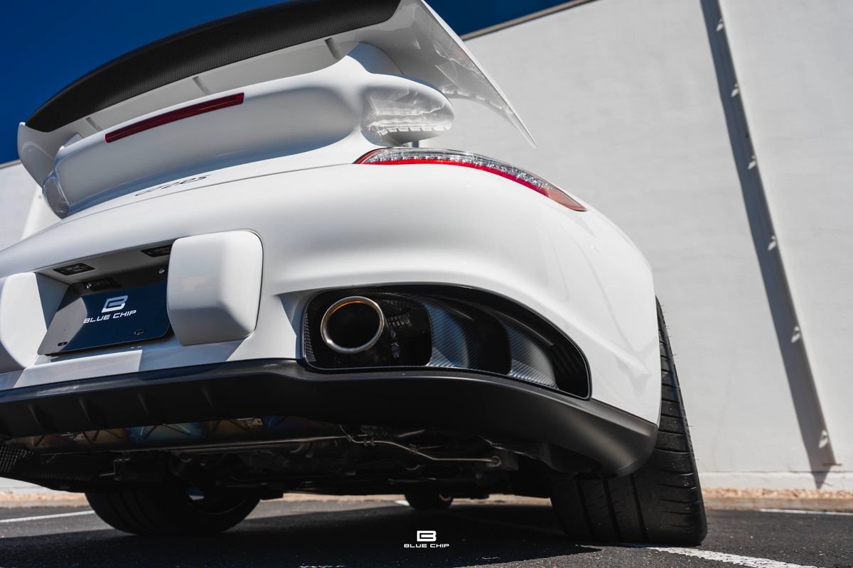 Used 2011 Porsche 911 GT2 RS RWD image 36