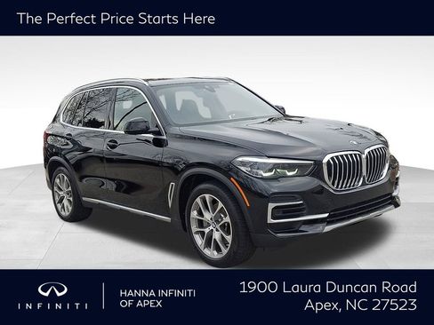 Used 2022 BMW X5 xDrive40i w/ Climate Comfort Package image 1