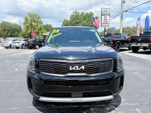 Used 2022 Kia Telluride LX FWD image 2