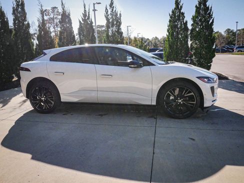 Used 2024 Jaguar I-PACE R-Dynamic HSE AWD/4WD image 11