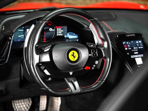 Used 2021 Ferrari Roma image 35