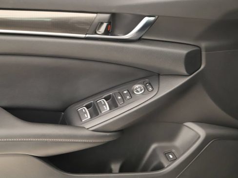 Used 2019 Honda Accord Sport image 23