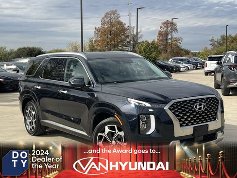 Used 2022 Hyundai Palisade Calligraphy w/ Cargo Package image 1