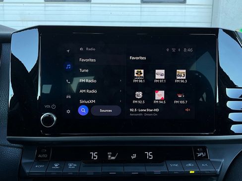 Used 2025 Toyota Camry LE image 29