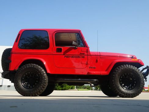 Used 1994 Jeep Wrangler SE image 19