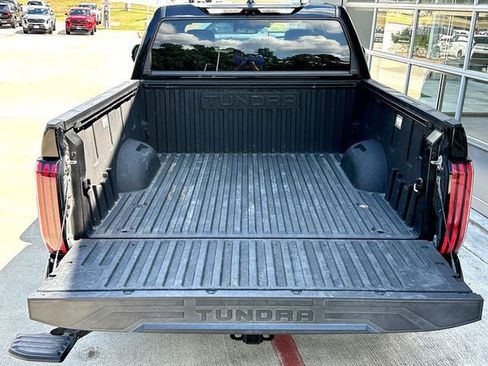 Used 2024 Toyota Tundra Platinum RWD image 31