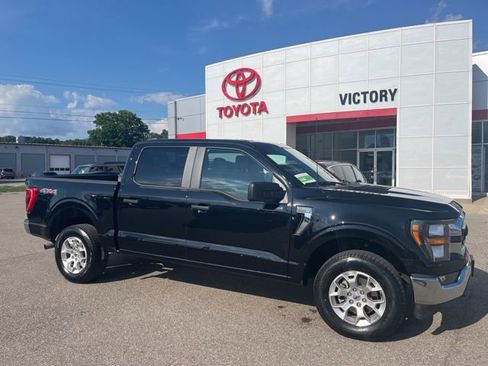 Used 2023 Ford F150 XLT image 1