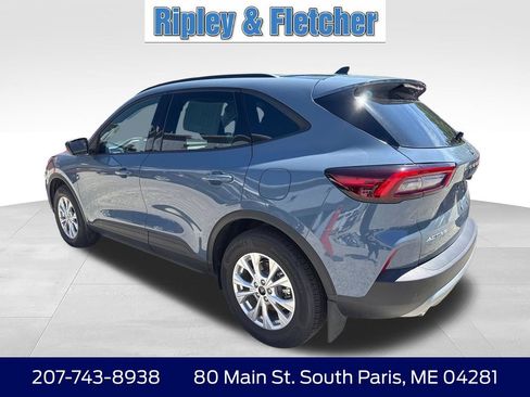 Used 2025 Ford Escape Active w/ Tech Pack #1 AWD/4WD image 3