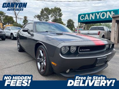 Used 2014 Dodge Challenger SXT