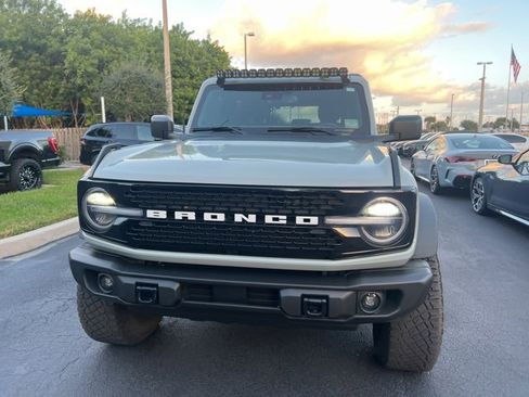 Used 2023 Ford Bronco Wildtrak image 8