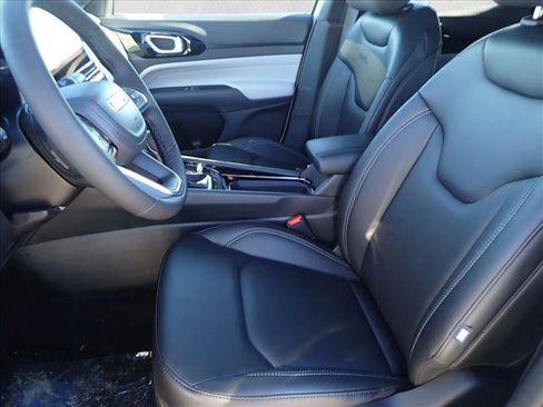 New 2026 Jeep Compass Limited image 12