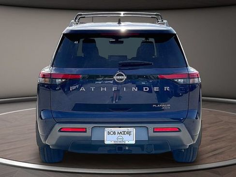 New 2026 Nissan Pathfinder Platinum w/ Accent Package AWD/4WD image 4