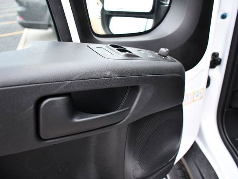 New 2026 RAM ProMaster 1500 w/ Quick Order Package 22G SLT image 11